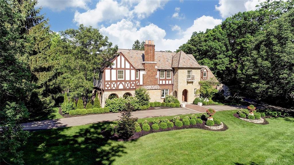 Property Photo: 3525 Blossom Heath Road OH 45419