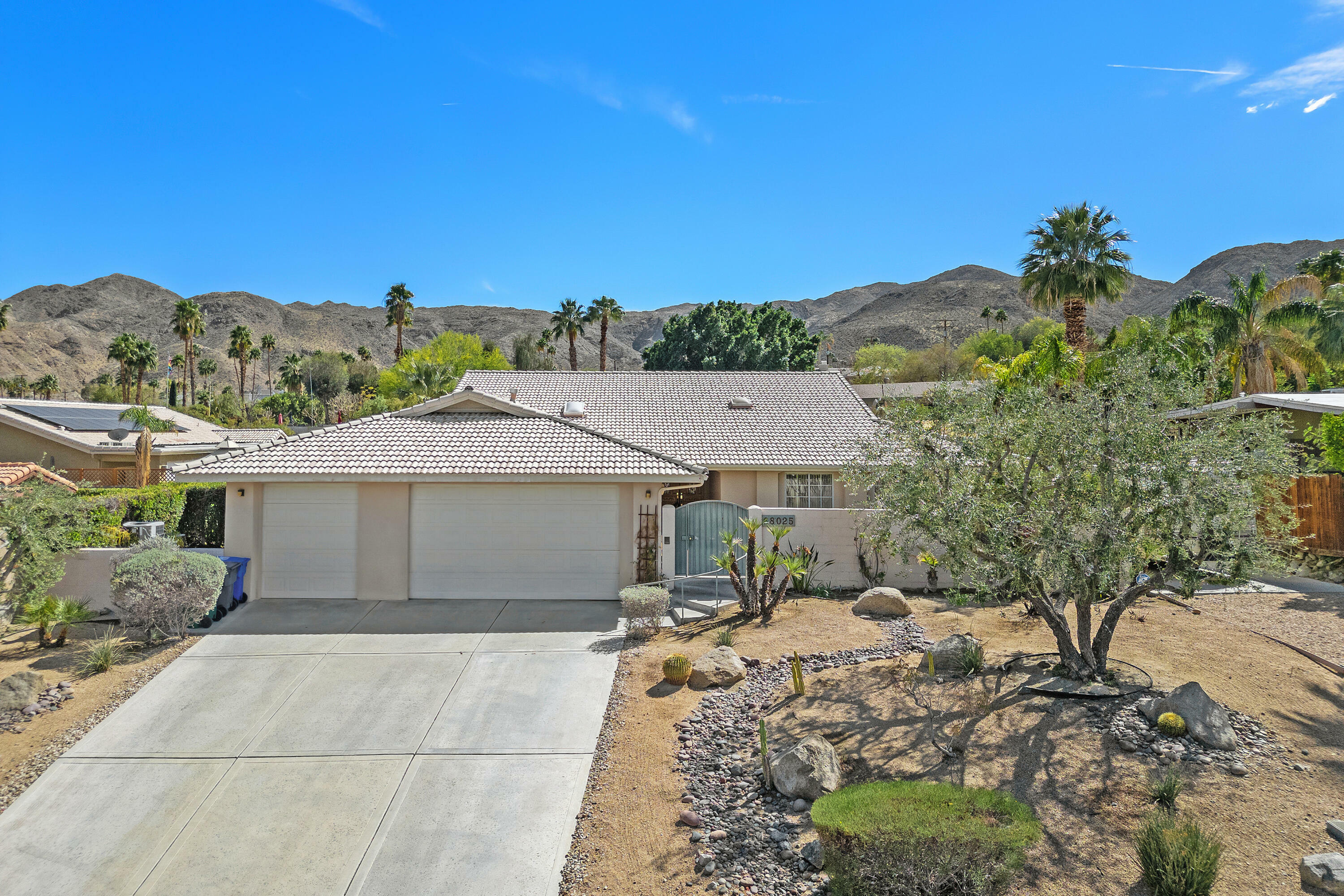 Property Photo:  68025 Grandview Avenue  CA 92234 