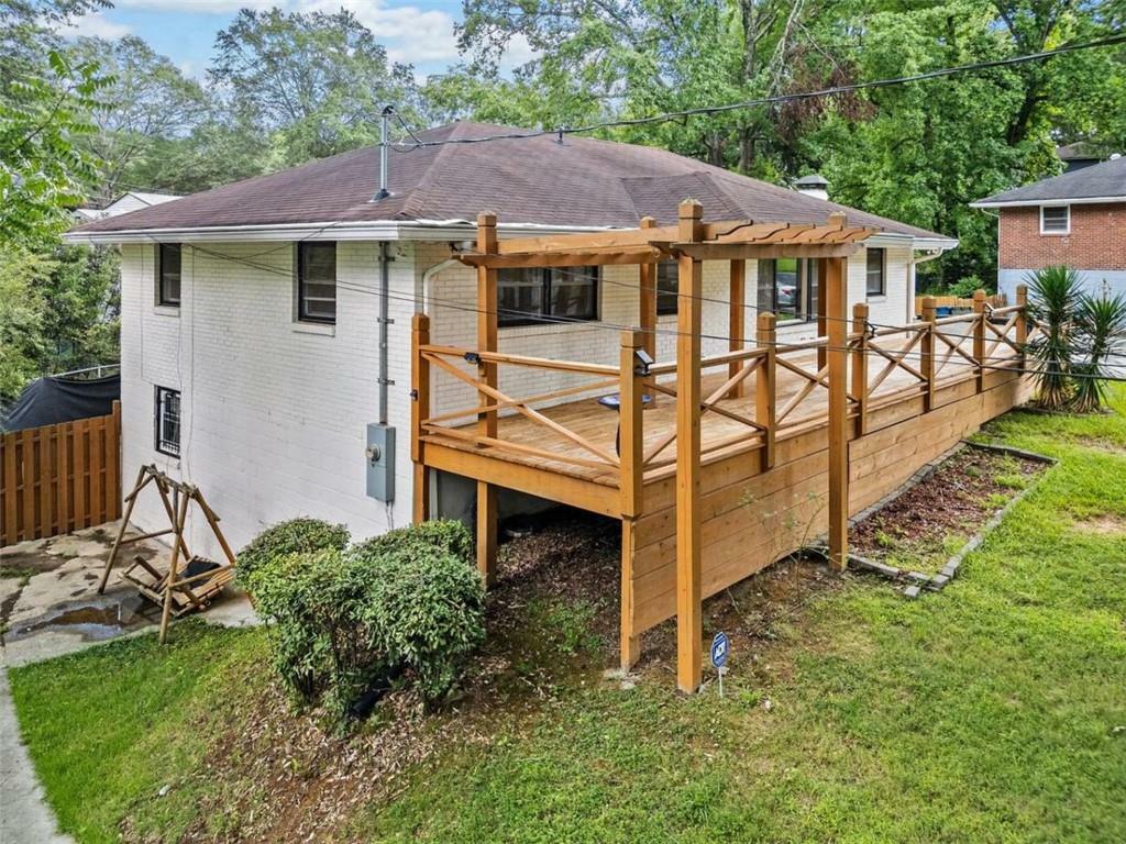 Property Photo: 215 Collum Street NW GA 30314