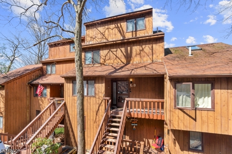 4 Village Way Unit 3  Vernon Twp. NJ 07462 photo