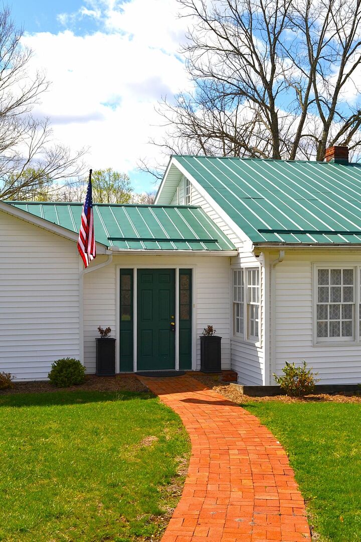 Property Photo:  5557 Flat Mountain Rd  WV 24910 