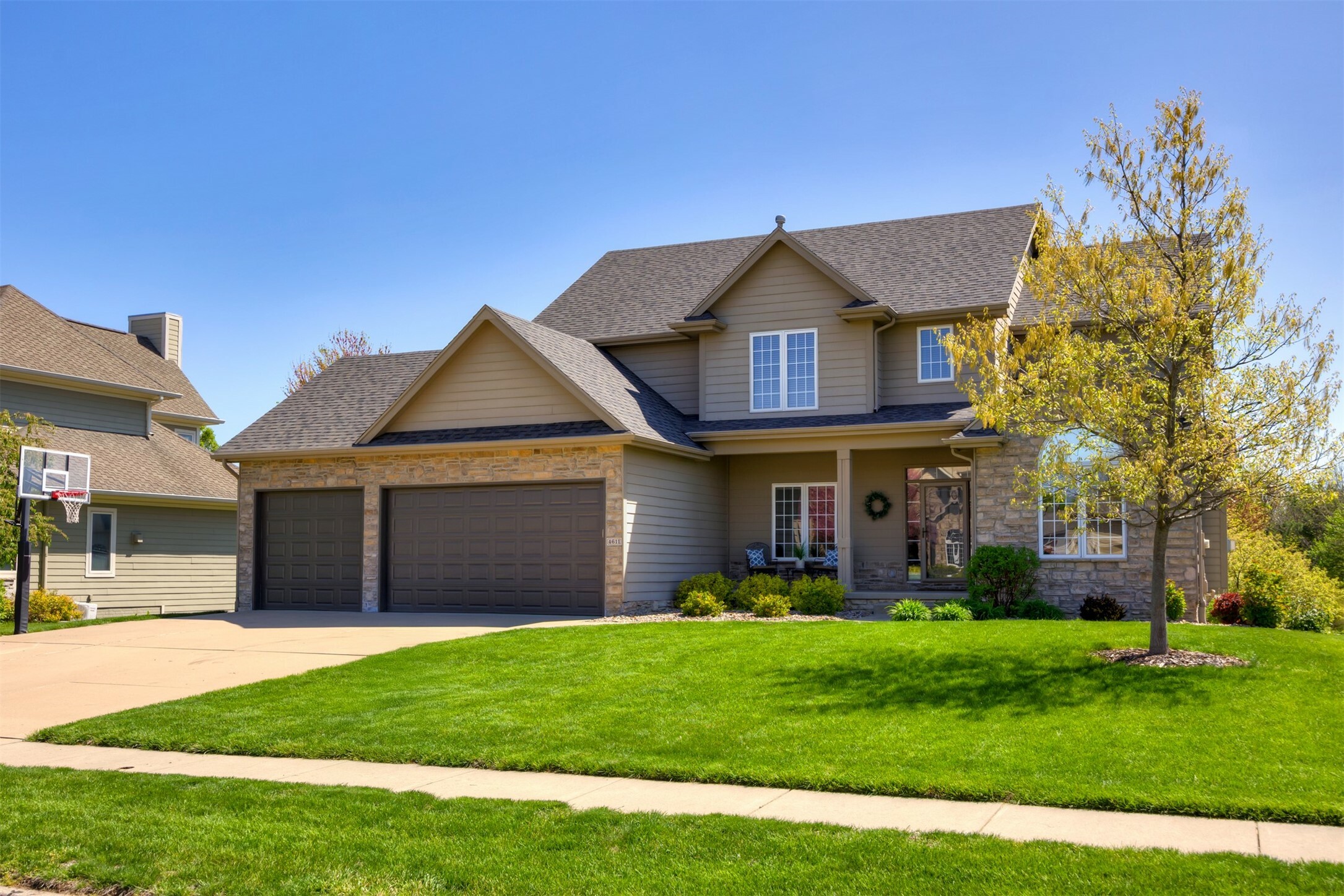 Property Photo:  4611 153rd Street  IA 50323 