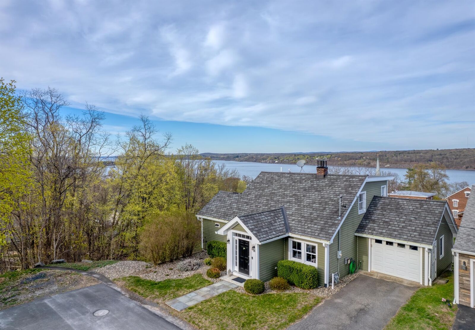 Property Photo:  209 Sackett Street  NY 12466 