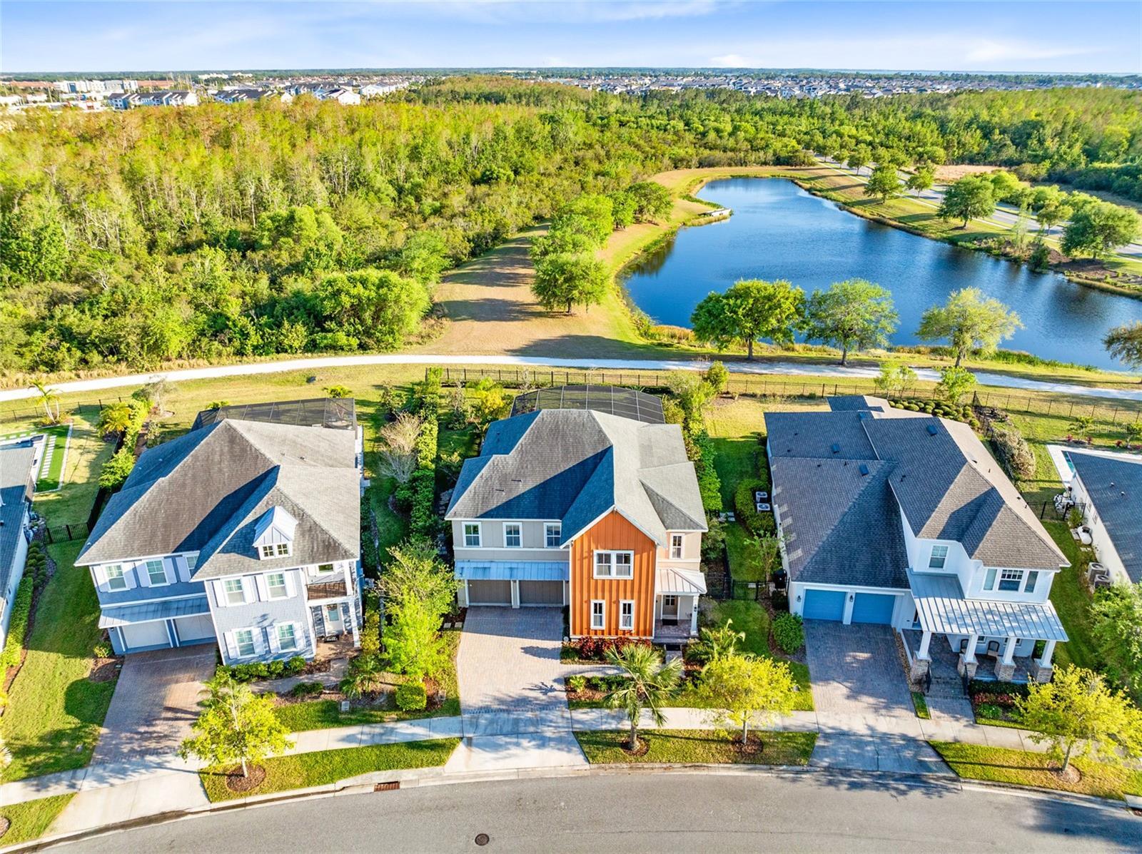 Property Photo: 9254 Reymont Street FL 32827