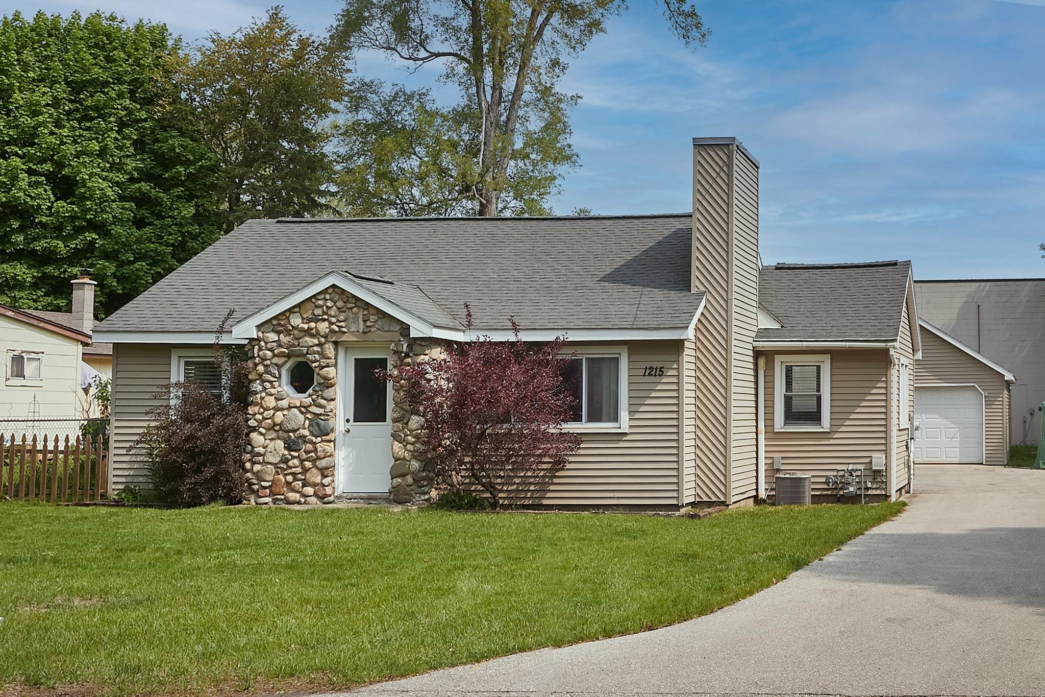 Property Photo:  1215 Plainview Avenue Lot 3  MI 49686 