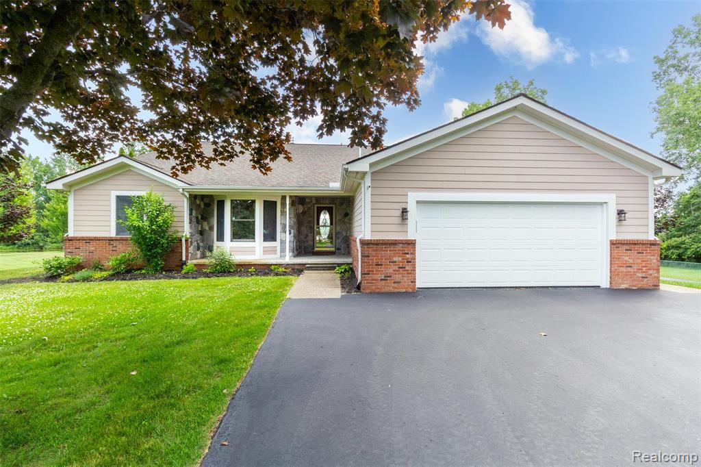 1405 S Sashabaw Road  Ortonville MI 48462 9163 photo