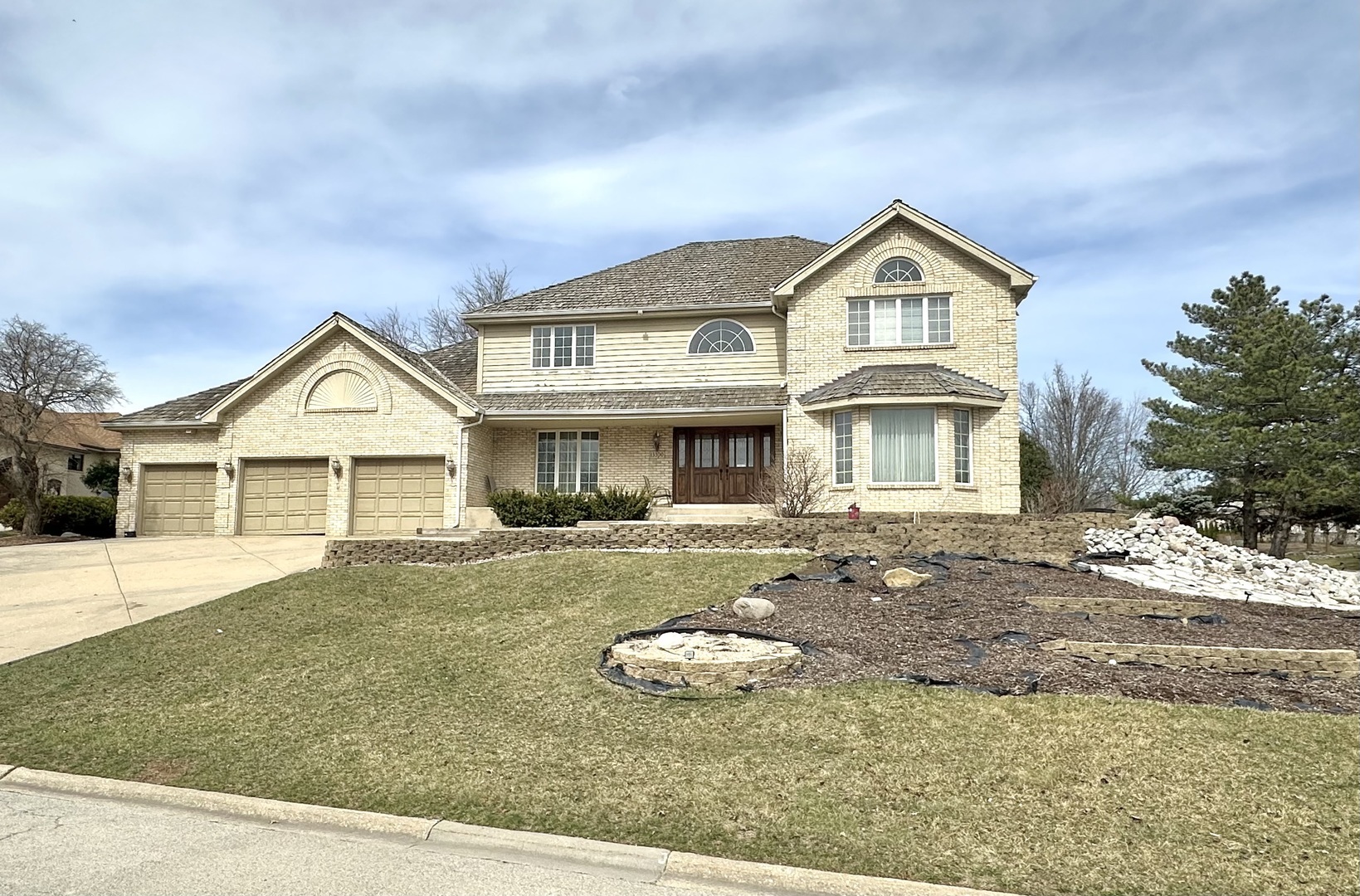 Property Photo: 13300 W Onondaga Trail IL 60491