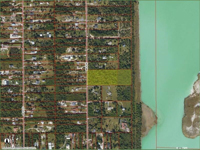 Property Photo: 9th St SW FL 34117