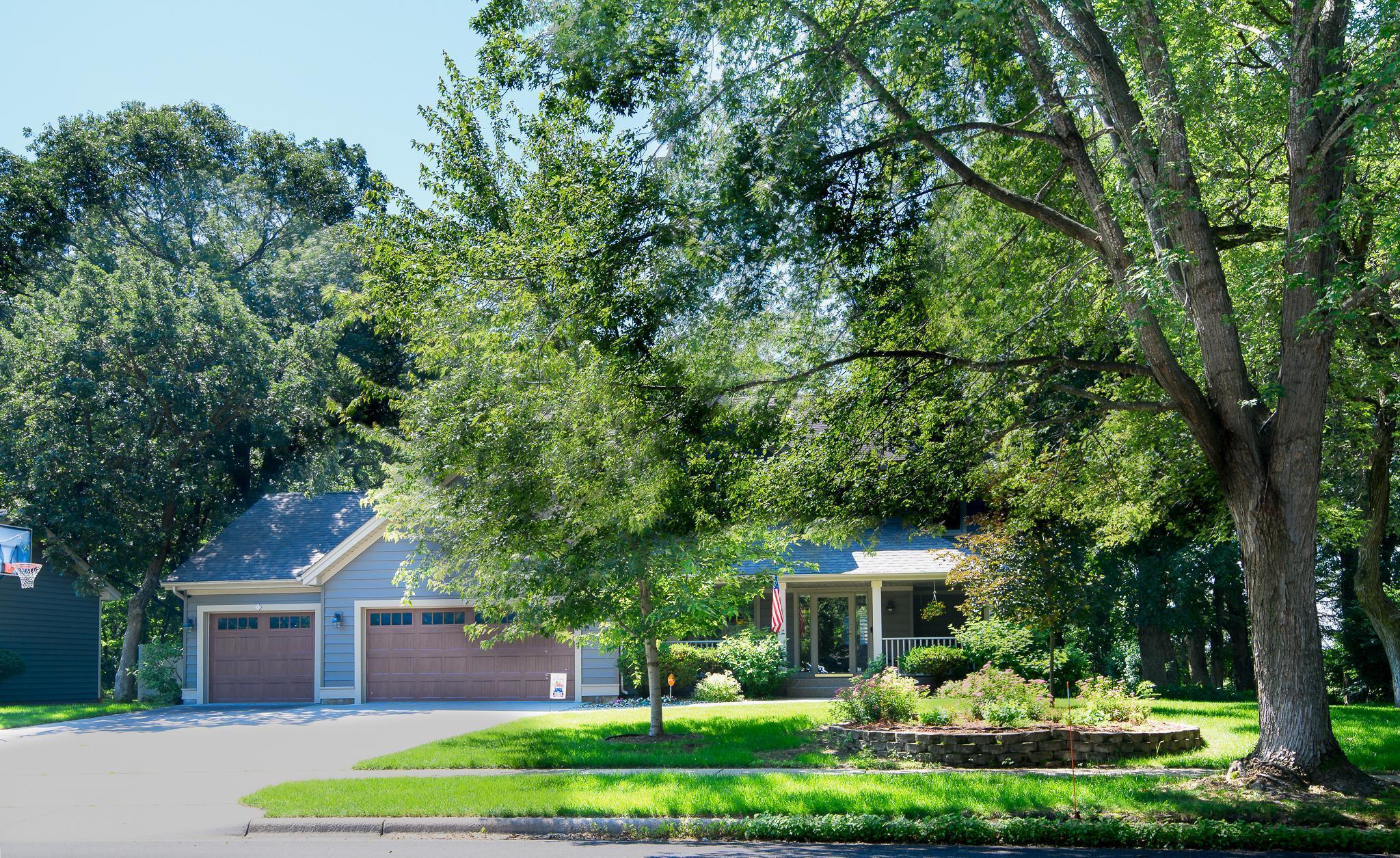 Property Photo: 1810 7th Street SE MN 56304