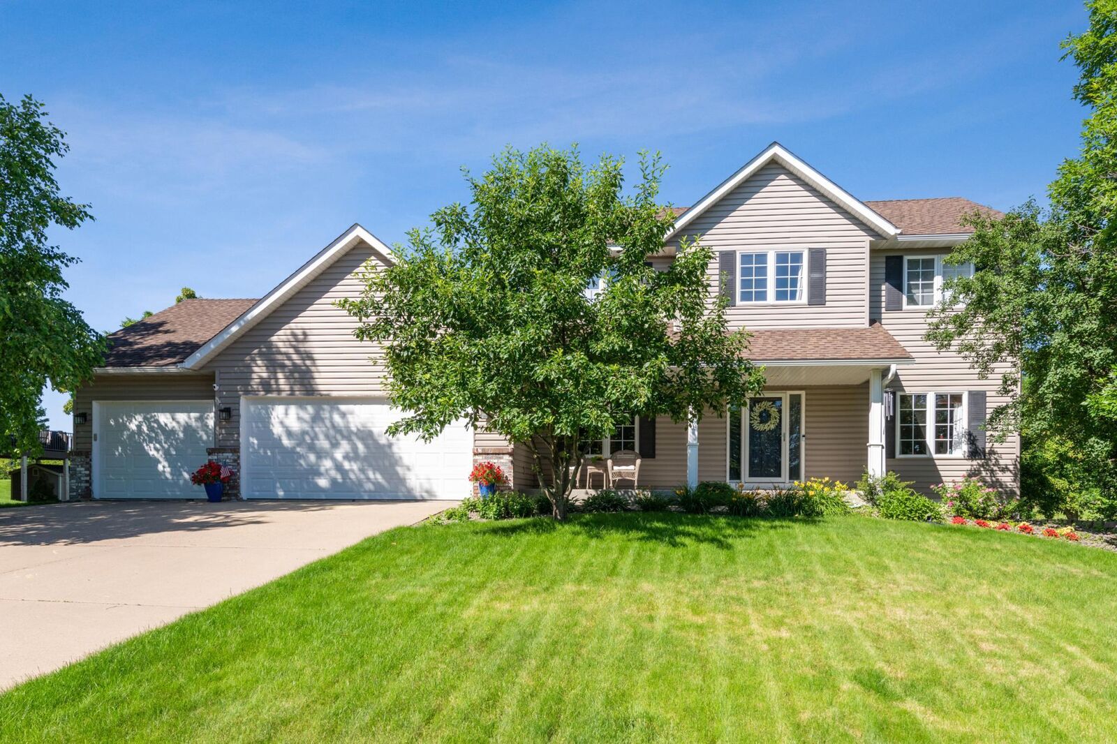 Property Photo: 16117 Harvard Drive MN 55044