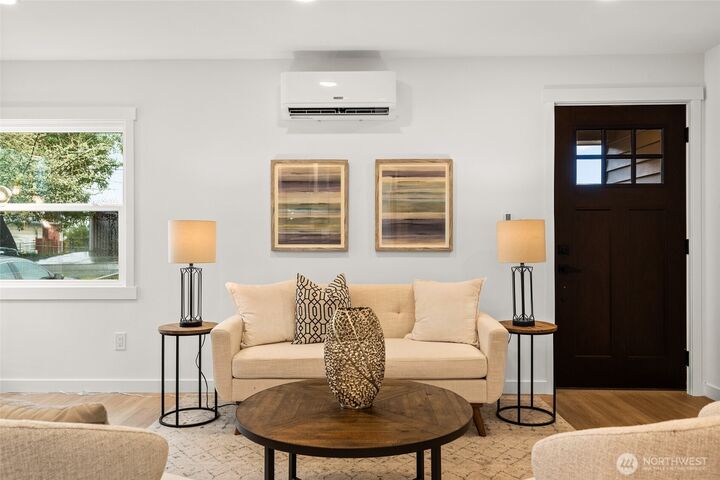 Property Photo:  10034  20th Avenue SW  WA 98146 