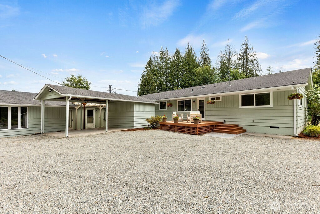 Property Photo: 19024 Rhodes Lake Road E WA 98391