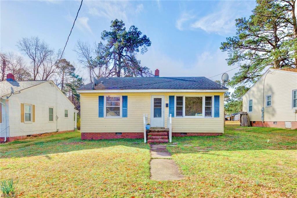 Property Photo: 303 Magnolia Street VA 23851