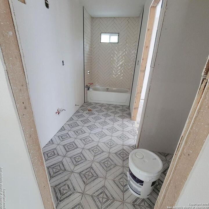 Property Photo: 1318 Onslow TX 78202