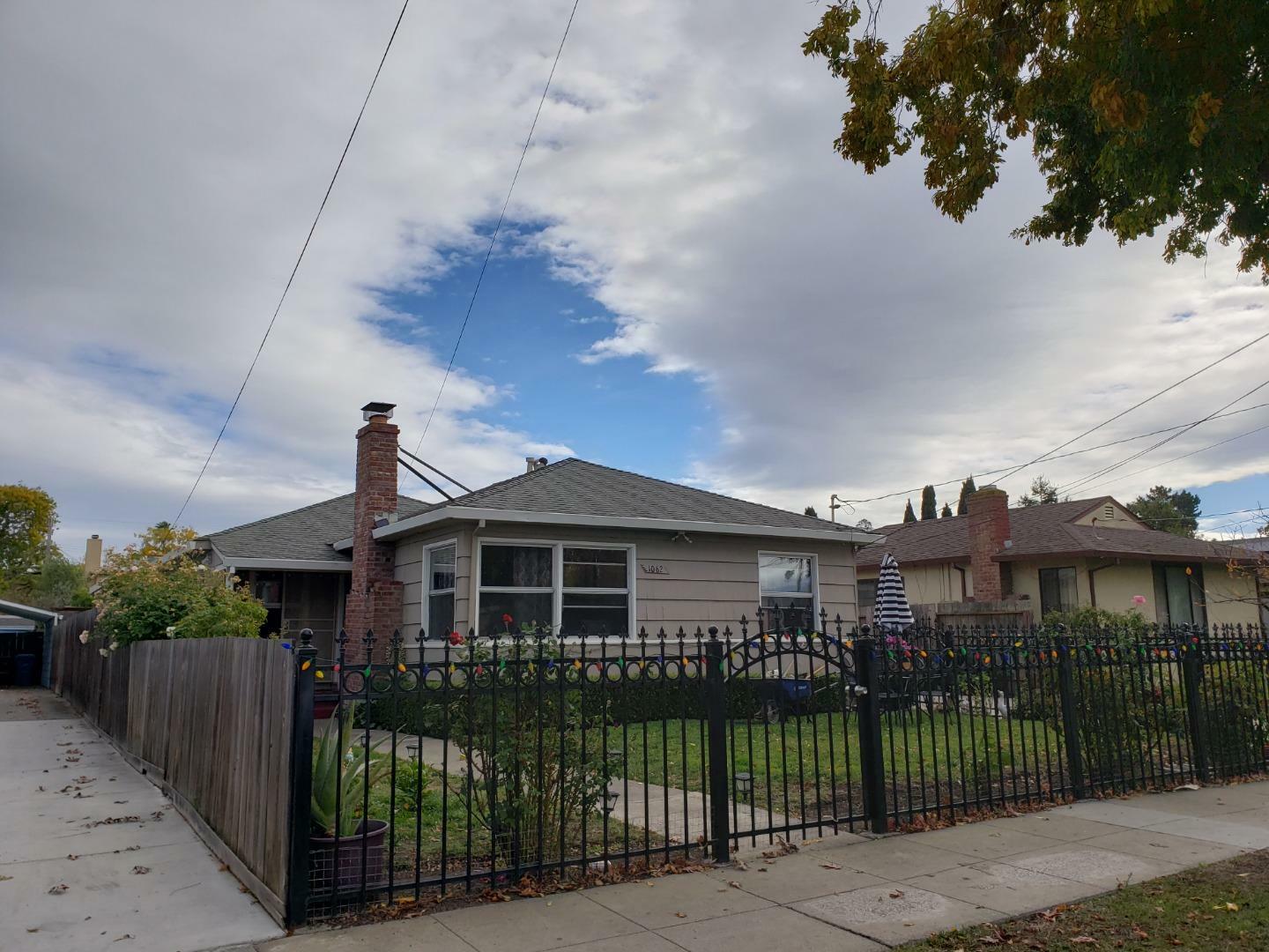 Property Photo: 1064 15th Avenue CA 94063