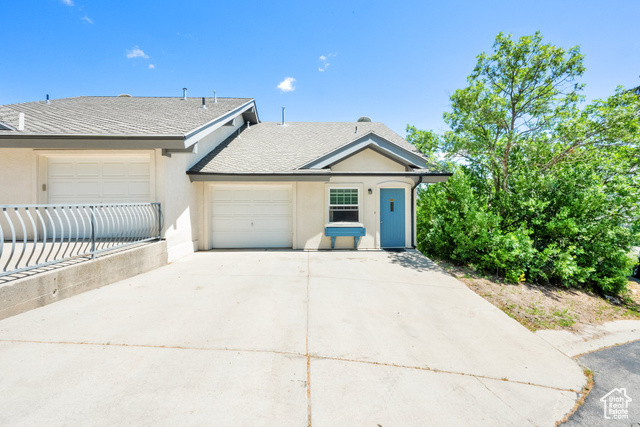 Property Photo: 882 Schneitter Cir UT 84049