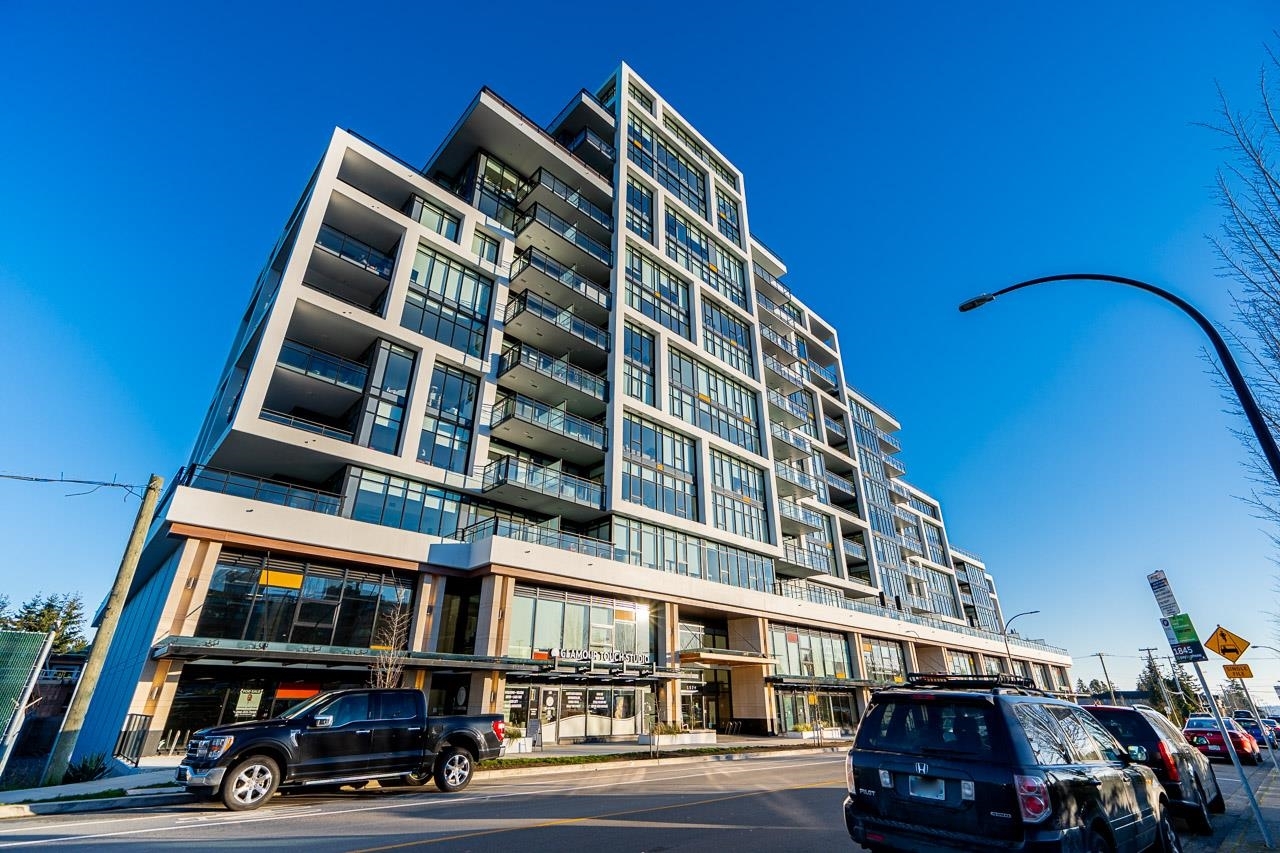 Property Photo: 1526 Finlay Street 518 BC V4B 4L9
