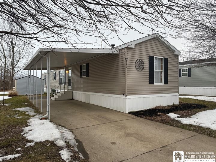 840 Thomas Lane  Angola NY 14006 photo