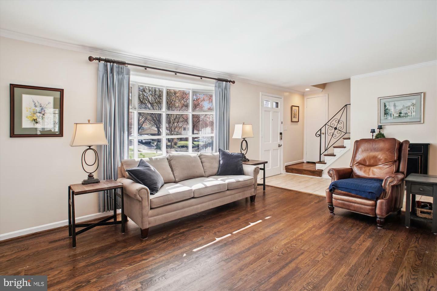 Property Photo: 5074 Dequincey Drive VA 22032