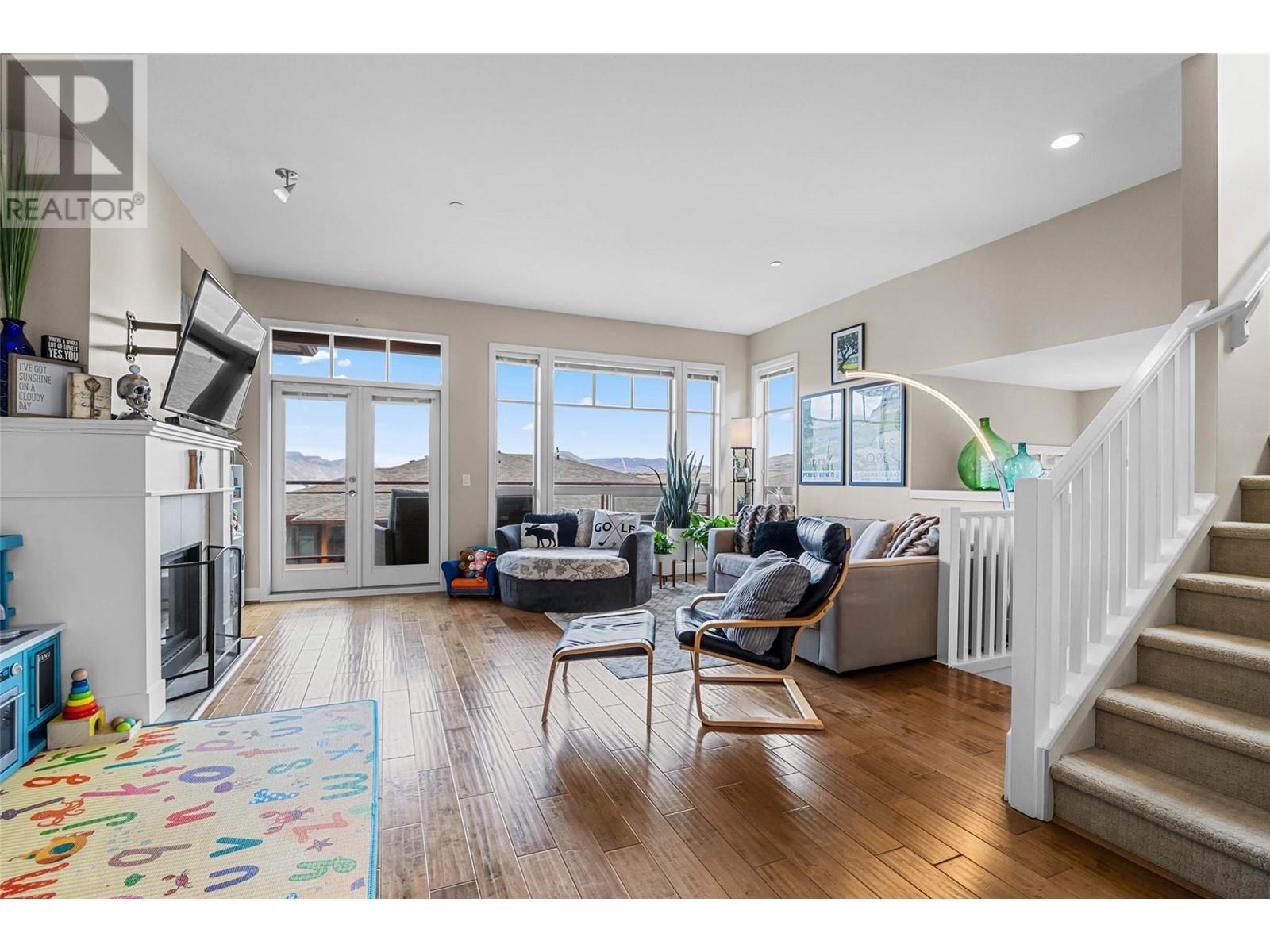 Property Photo: 175 Holloway Drive 11 BC V1S 0B2
