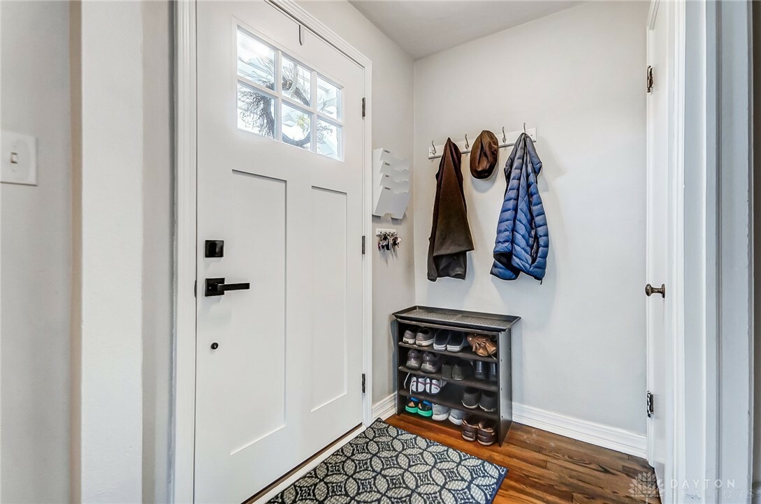 Property Photo: 810 Broadmoor Drive OH 45419