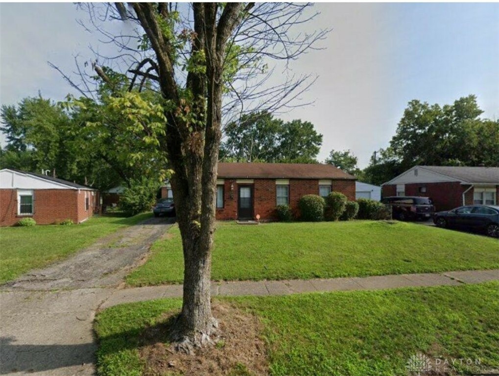 Property Photo: 4445 Engleka Court OH 45417