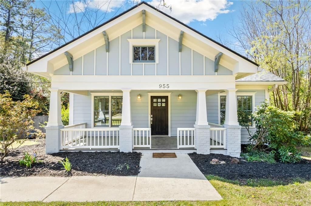 Property Photo:  955 Bouldercrest Drive SE  GA 30316