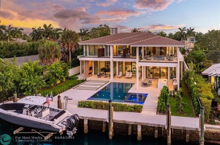 Property Photo:  2421 Barcelona Dr  FL 33301 