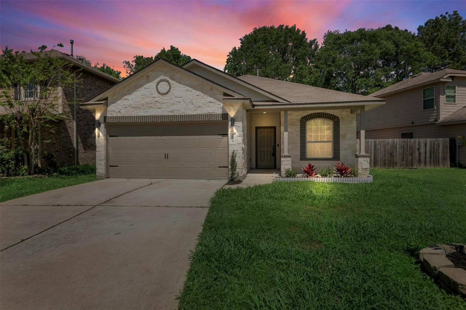Property Photo: 10029 Sterling Place Drive TX 77303
