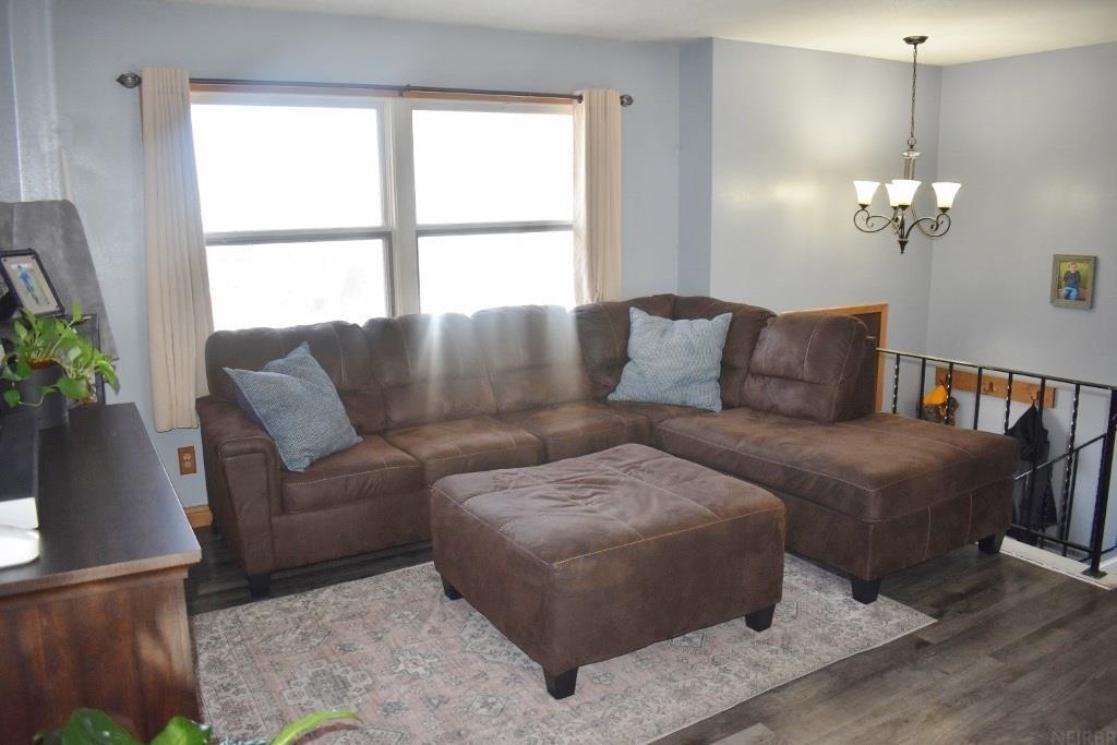 Property Photo: 816 2nd Ave N.e. IA 50662