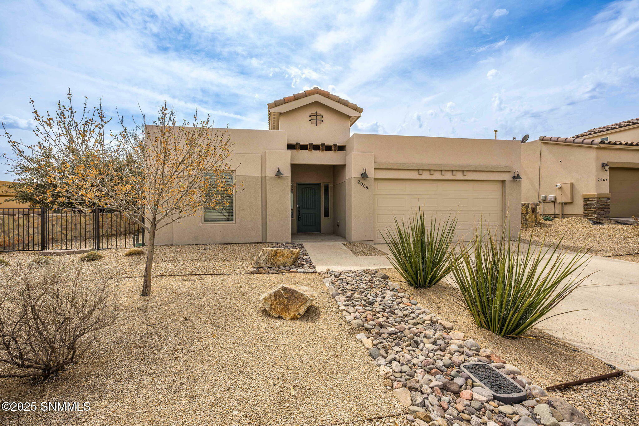 Property Photo: 2068 E Villa Napoli Loop NM 88011