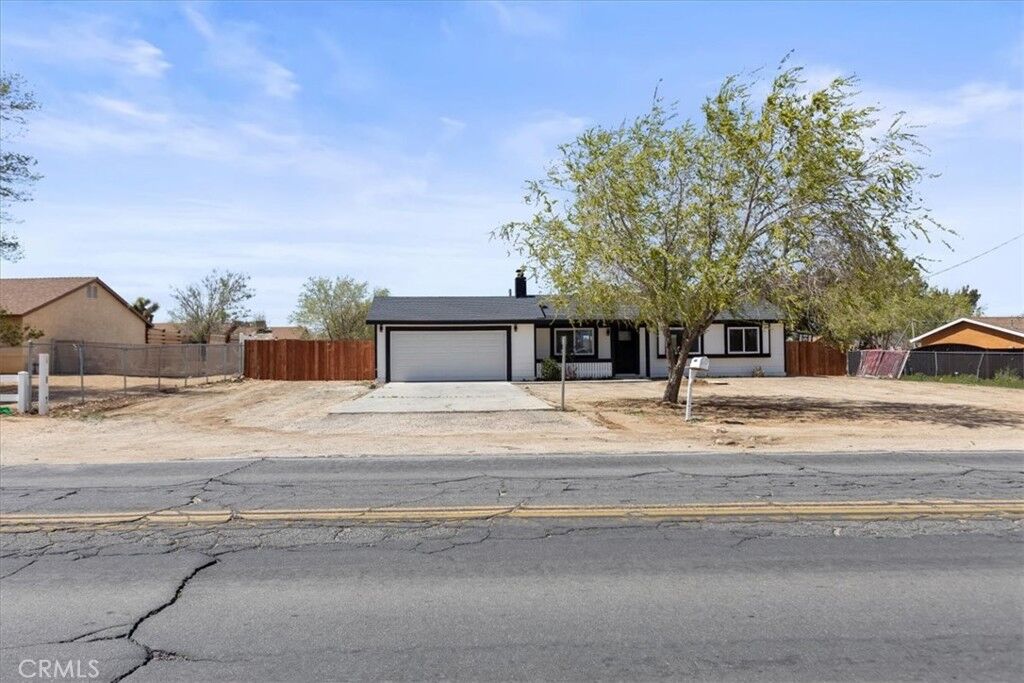 Property Photo: 10674 11th Avenue CA 92345