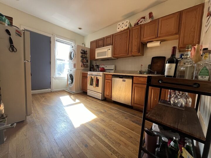 Property Photo:  176 Hyde Park Ave. 2  MA 02130 