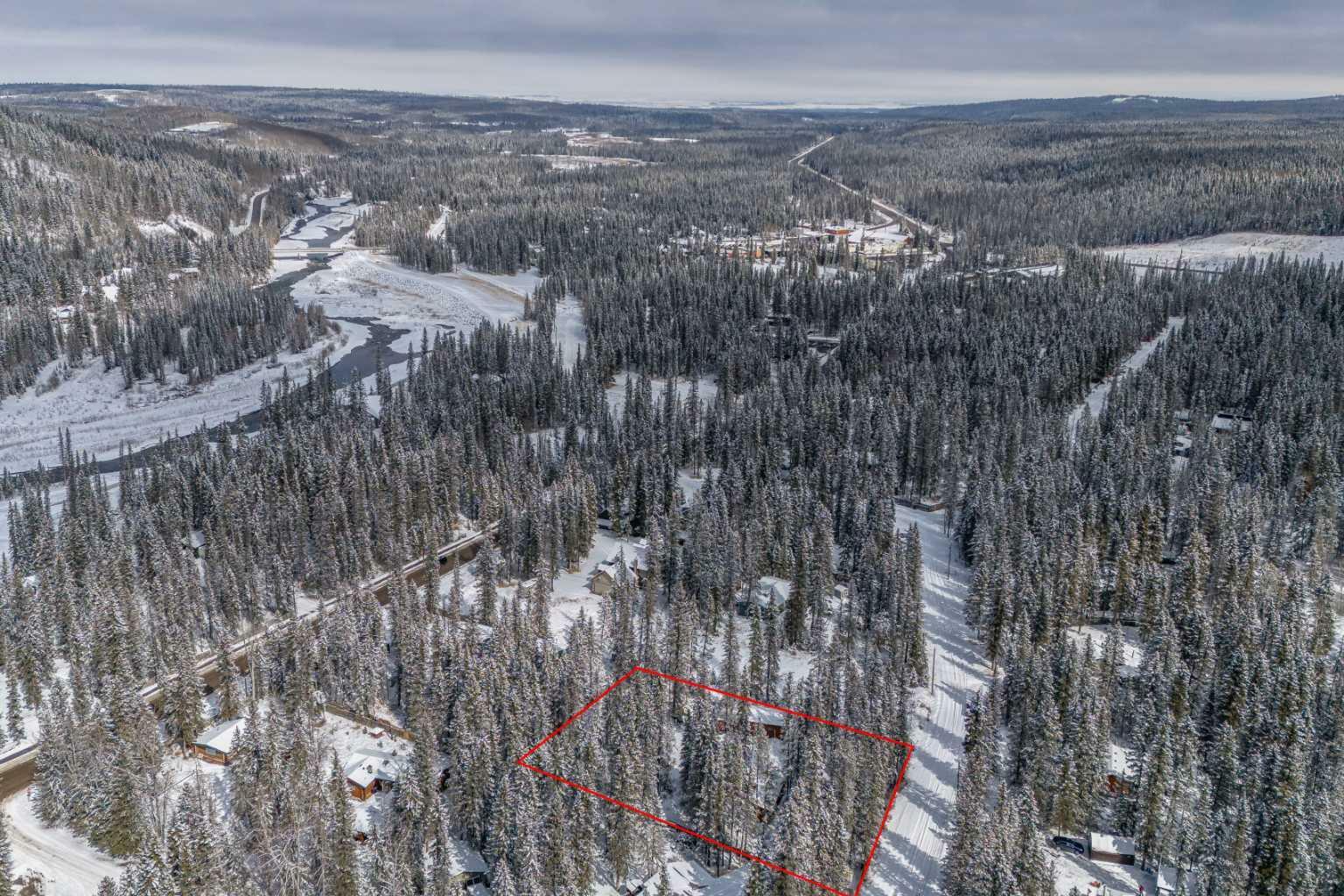 Property Photo: 12 White Crescent AB T0L 0K0