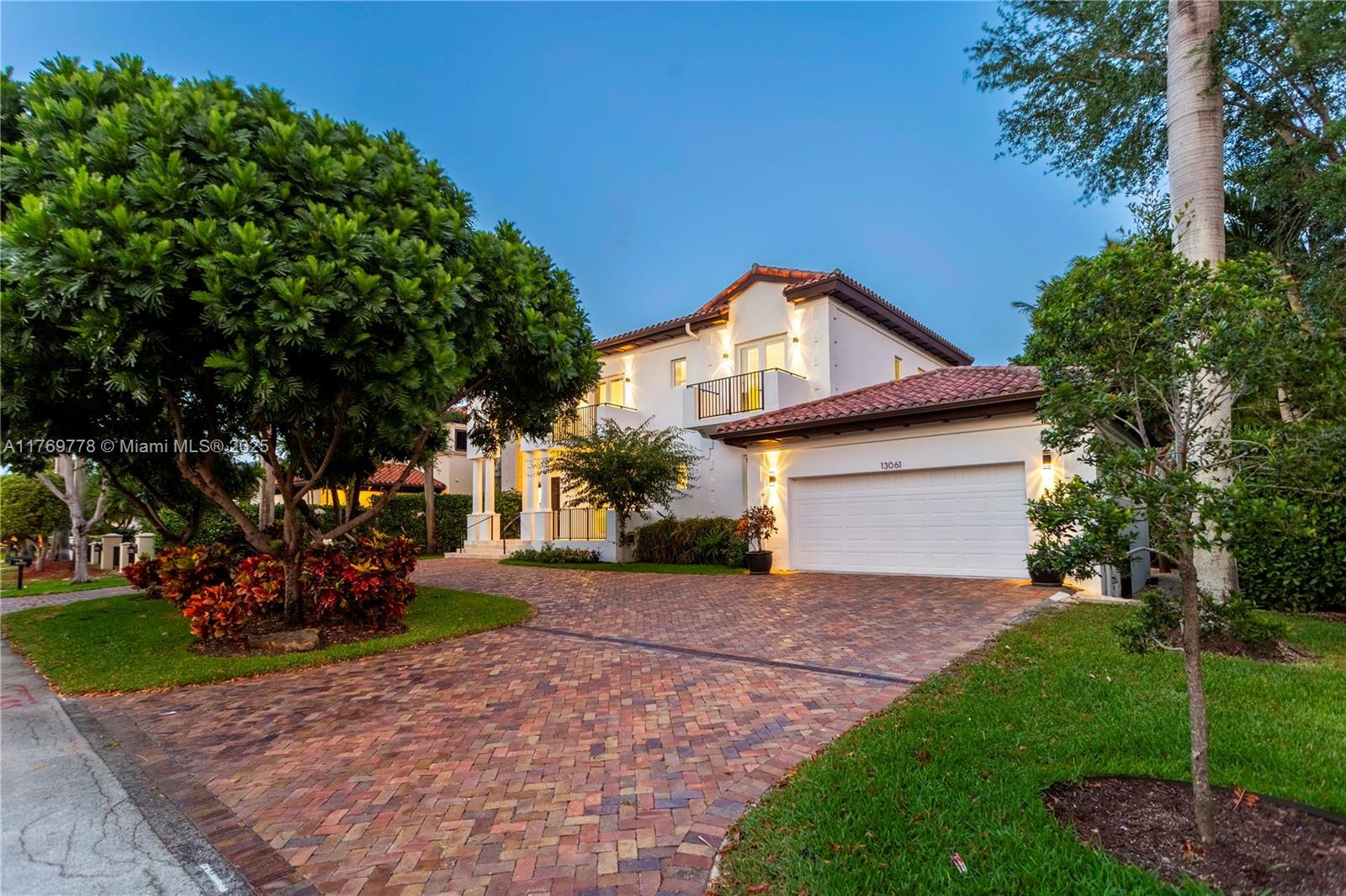 Property Photo: 13061 Deva St FL 33156