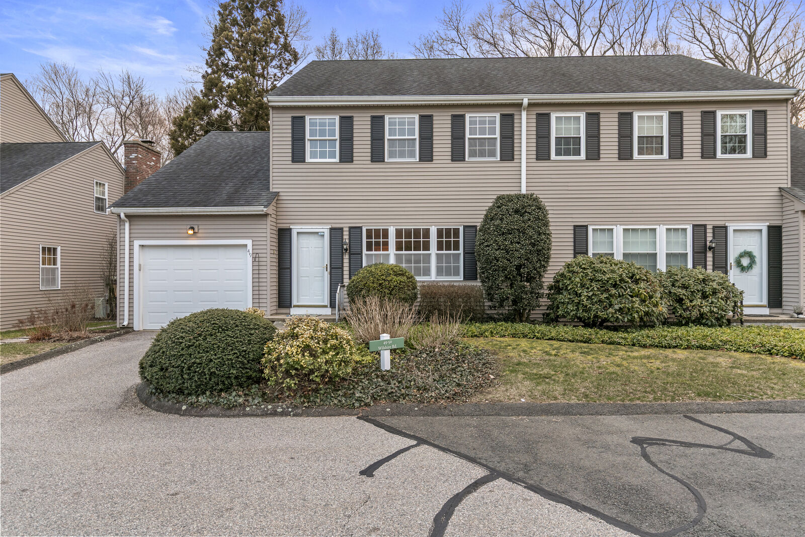 Property Photo:  49 Wilshire Road 49  CT 06443 