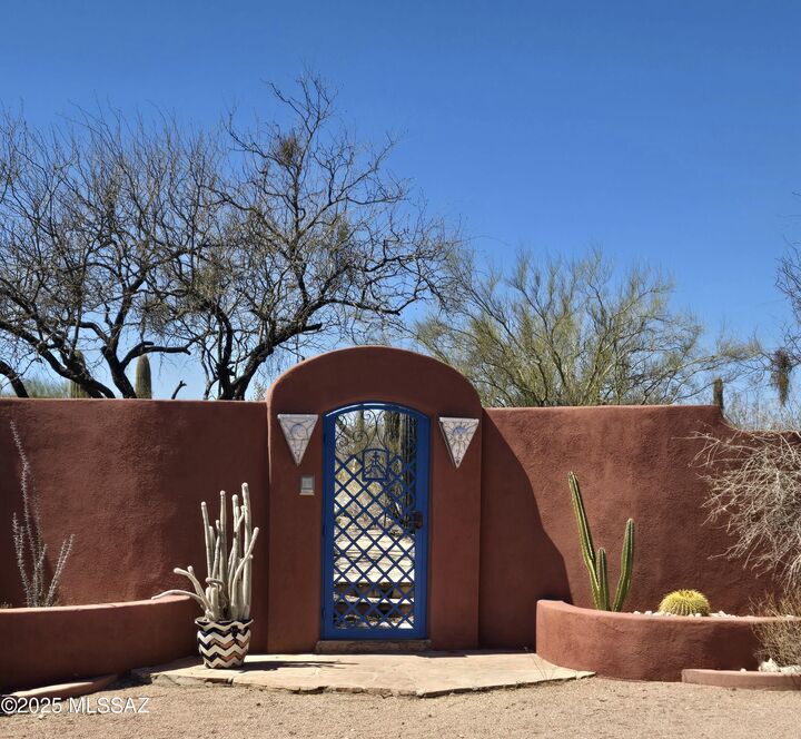 Property Photo: 2315 N Avenida Sorgo AZ 85749