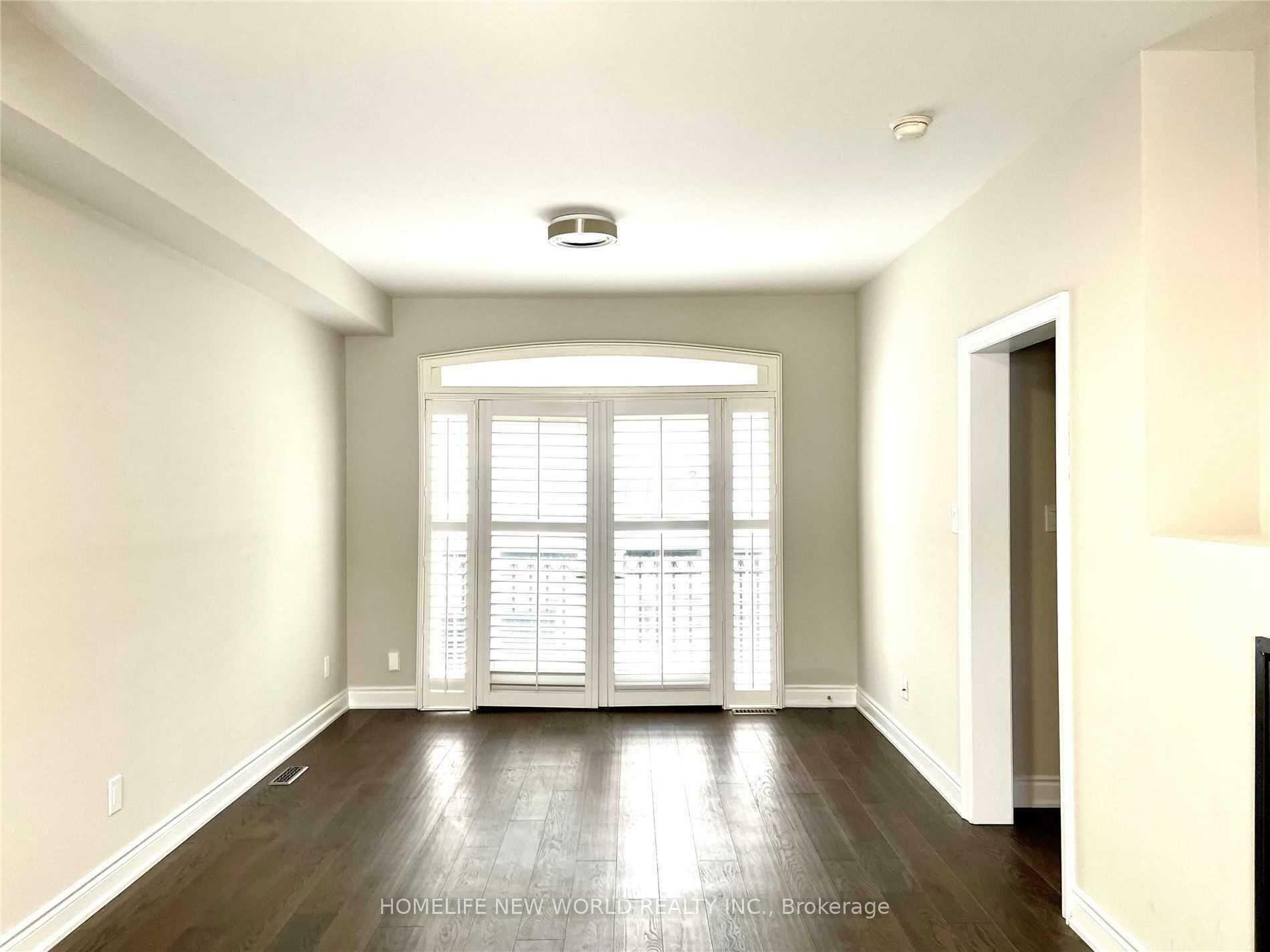 Property Photo: 21 Slingsby Lane ON M2N 0H7