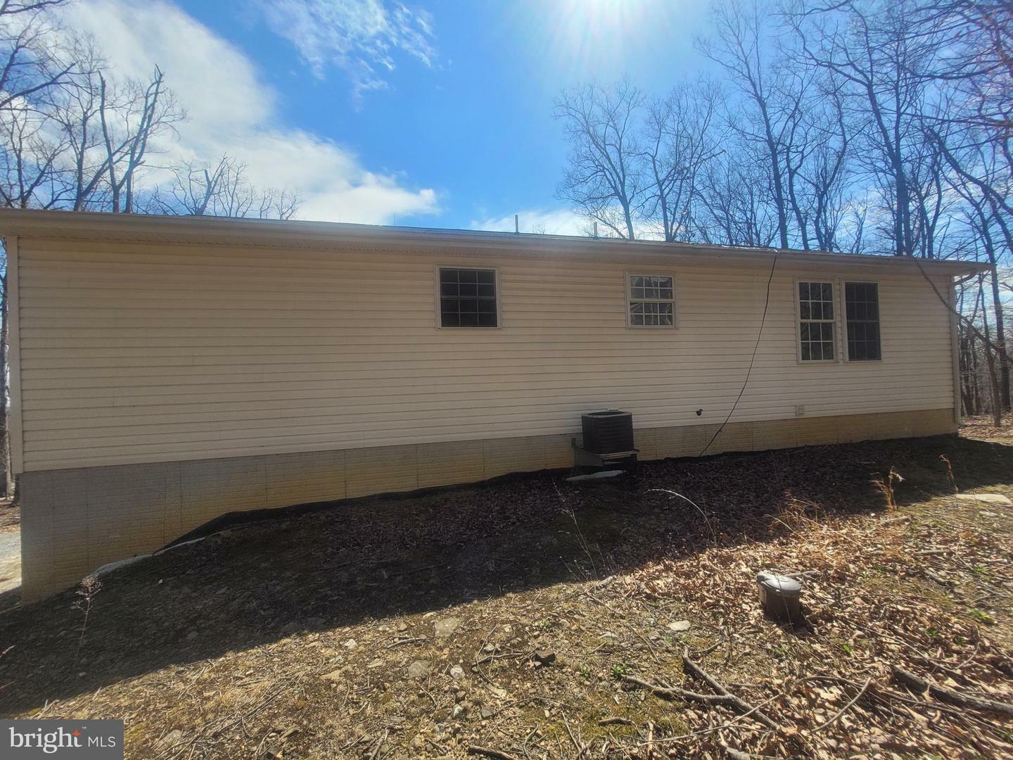Property Photo: 727 Pheasant Drive VA 22602