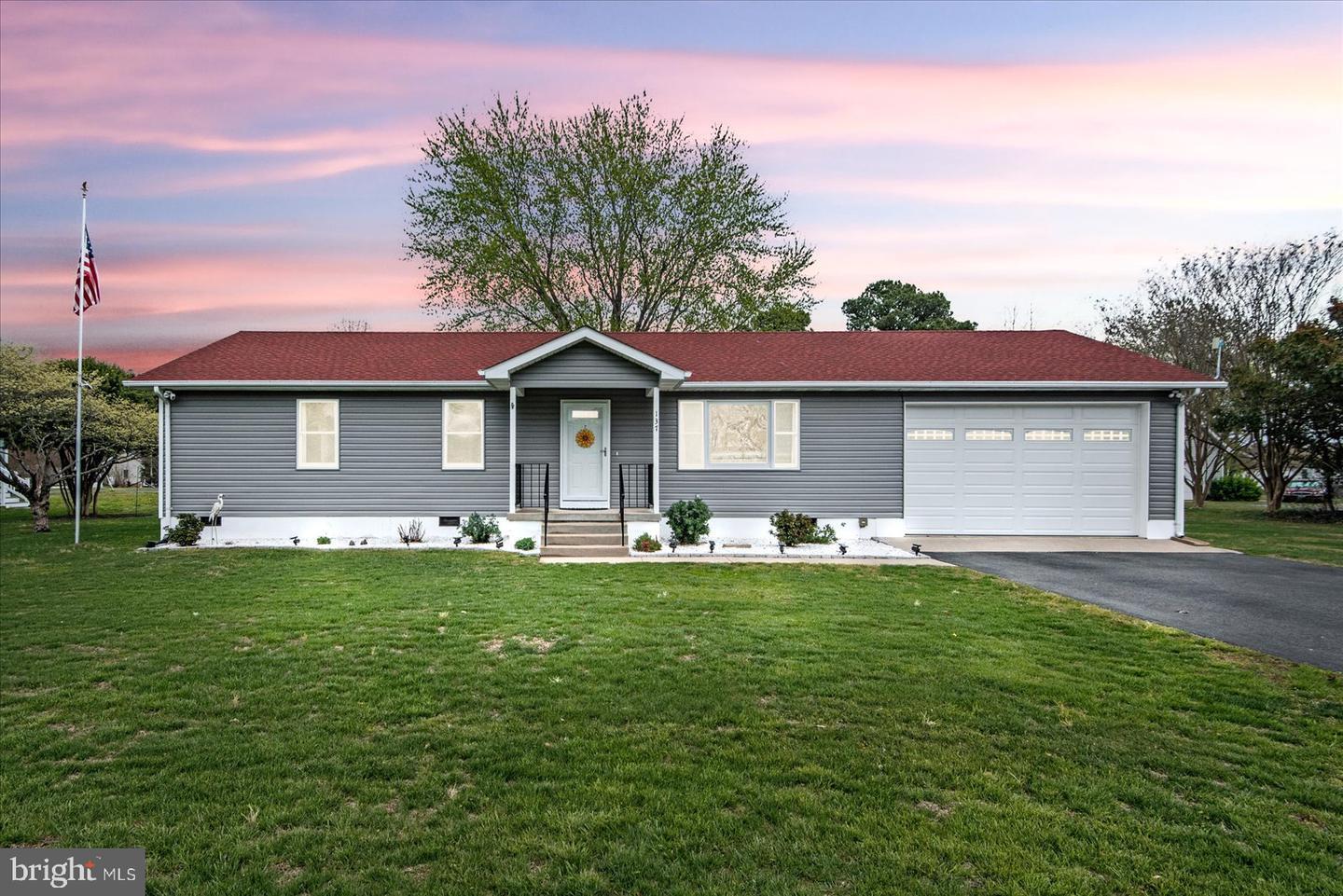 137 Sebastian Ave  Colonial Beach VA 22443 photo