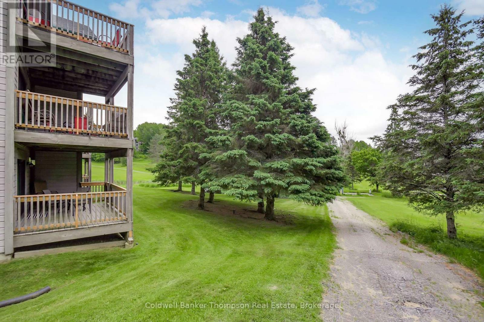 Photo de la propriété: 32 Deerhurst Greens Drive 105 ON P1H 2E8