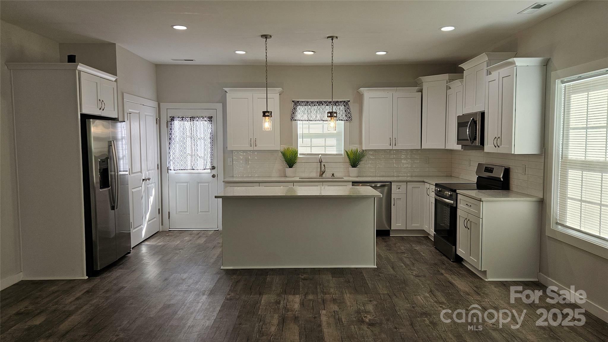 Property Photo:  1124 Clouse Street  NC 28052 