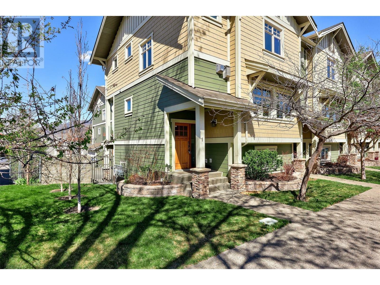 Property Photo: 576 Nicola Street 1 BC V2C 2R1