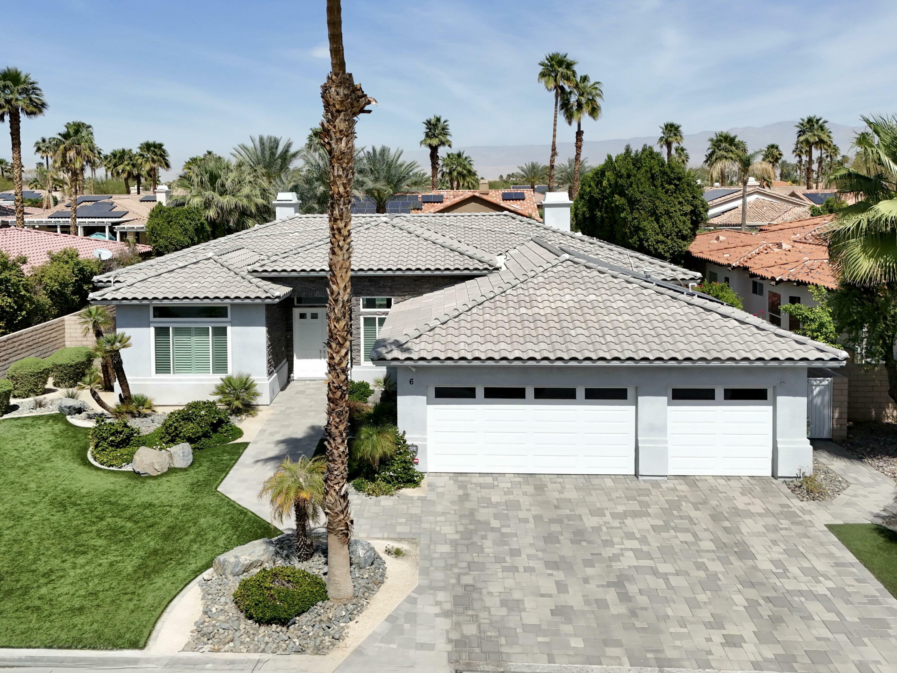 Property Photo: 6 Taylor Avenue CA 92260