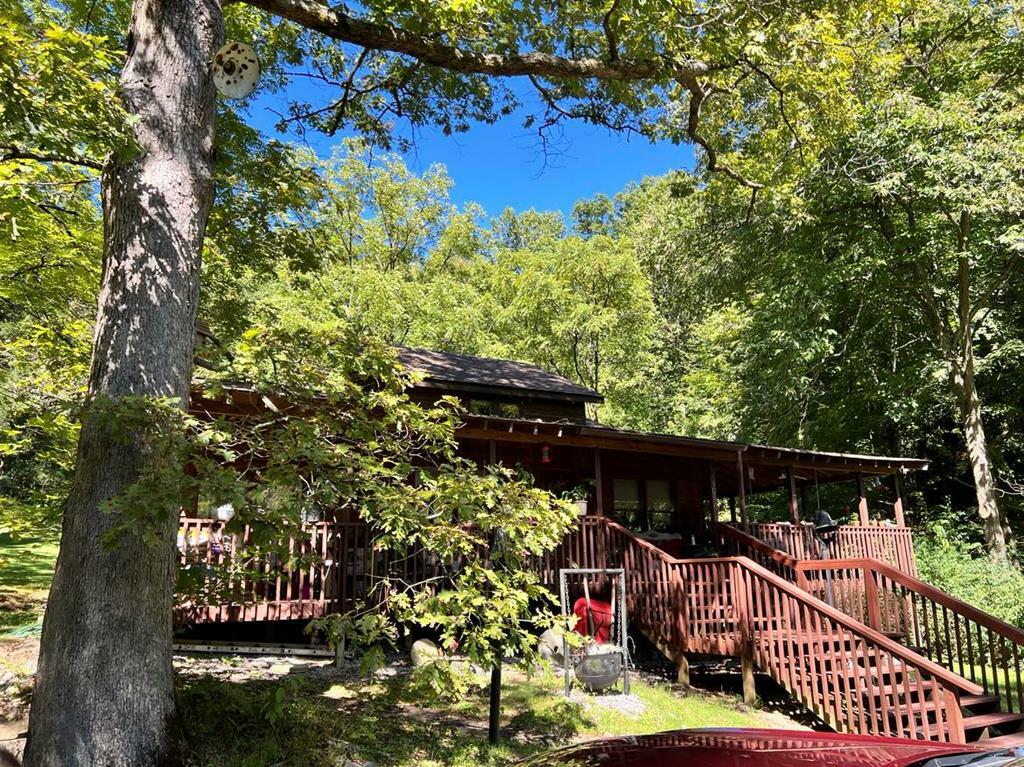 3032 Mare Creek Road  Stanville KY 41659 photo