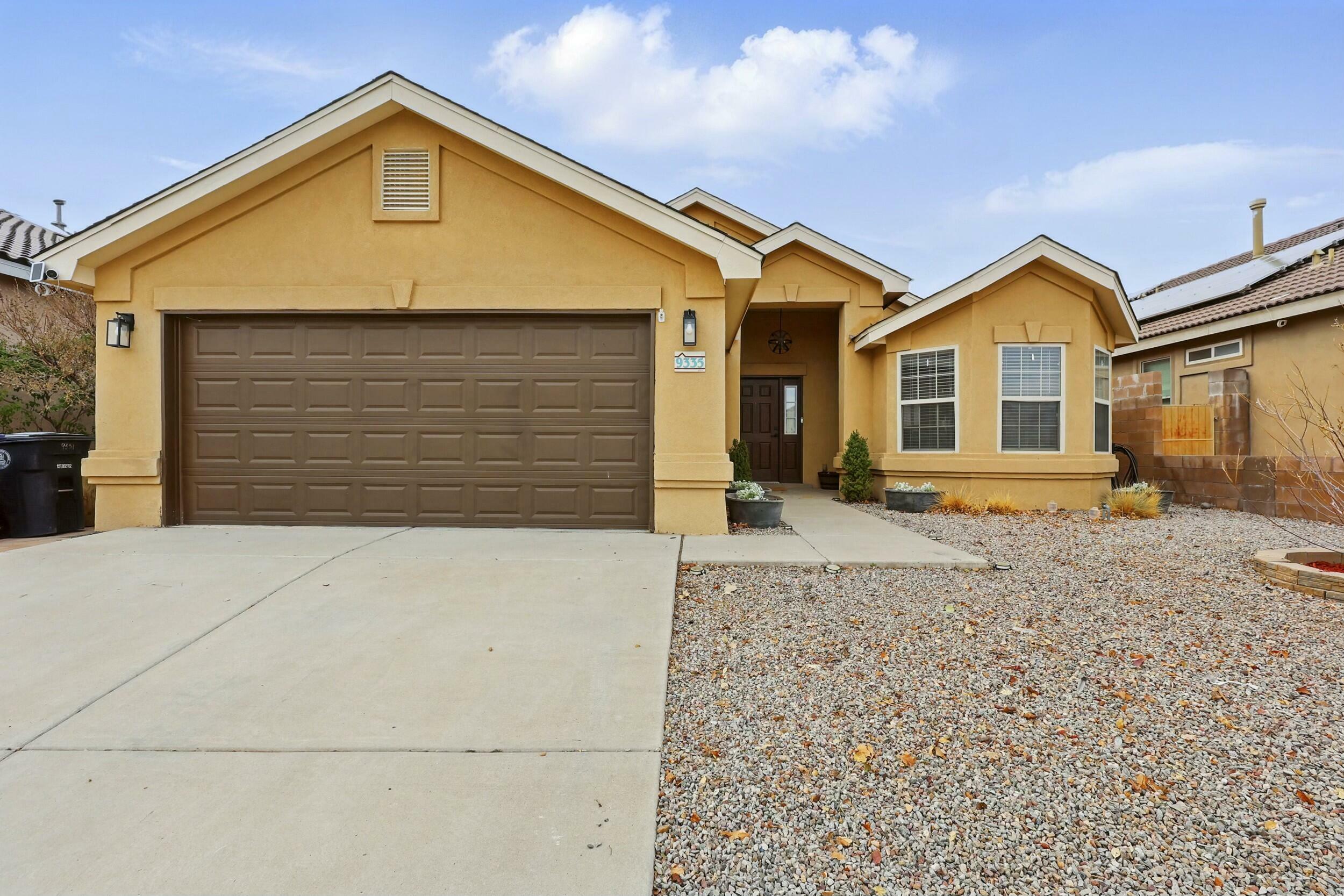 Property Photo: 9335 Drolet Drive NW NM 87114