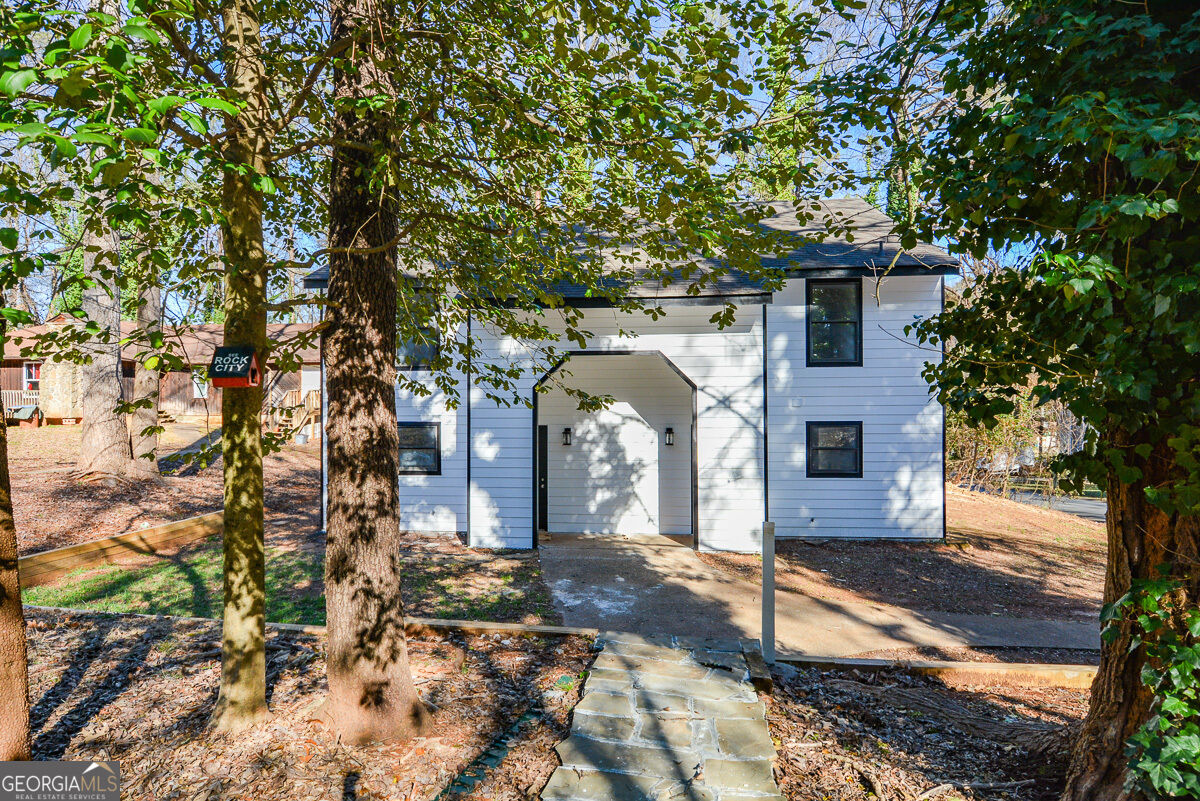 Property Photo:  1314 N Lea Court SE  GA 30080 