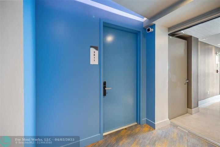 Property Photo: 4111 S Ocean Dr 3811 FL 33019