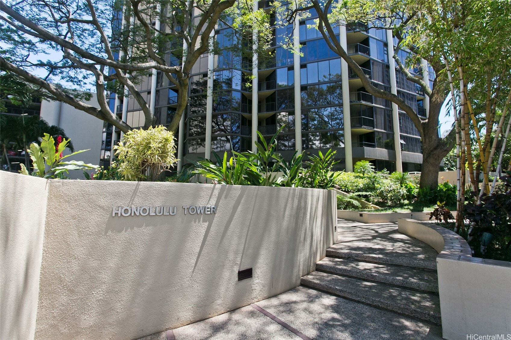 Property Photo: 60 N Beretania Street 3405 HI 96817