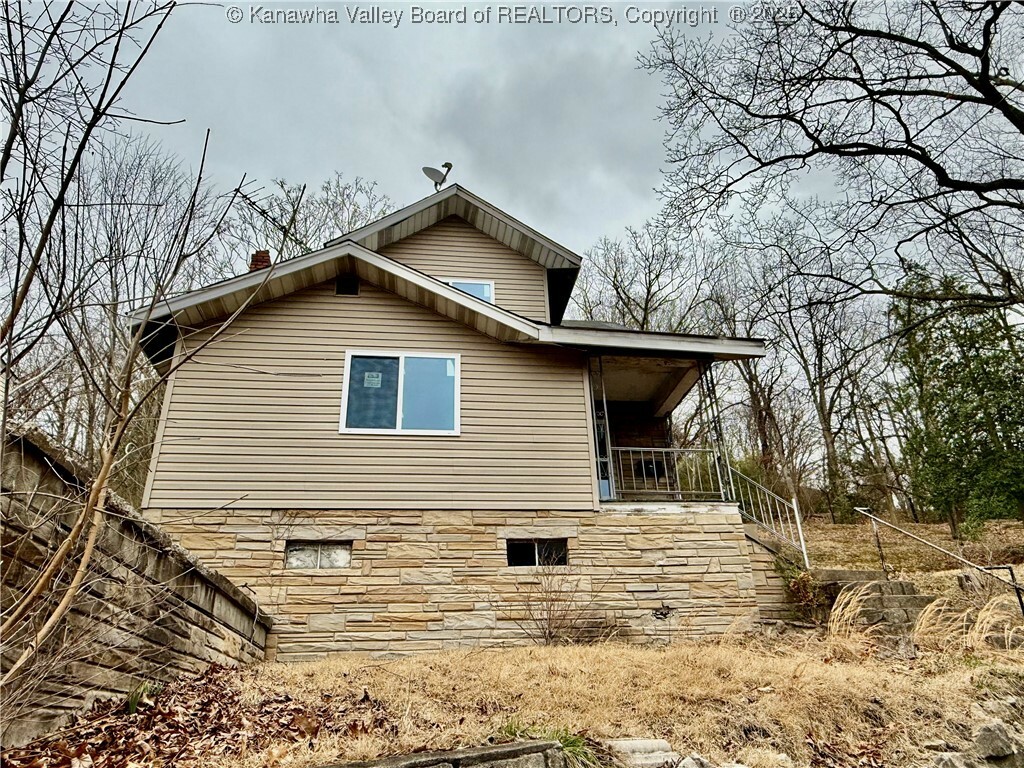 Property Photo: 1598 Kilby Street WV 25311